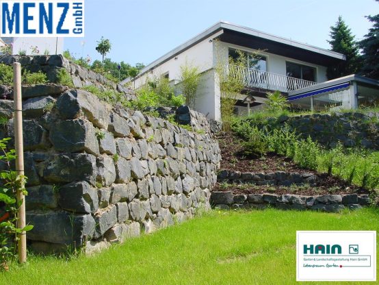Bruchsteine Basalt (anthrazit) 150-450 mm, lose