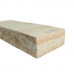 Dehli Blockstufe (Lemon) ~ 14-16x35x100 cm, spaltrau/handbekantet