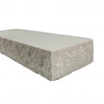 Dehli Blockstufe (Sky Grey) ~14-16x35x100 cm spaltrau/handbekantet