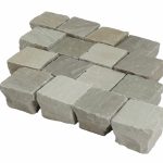 Dehli Pflaster 6/6/4-6 cm (Sky Grey) in Holzkiste