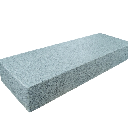 Granit Blockstufe (hellgrau) 15 x 35 x 100 cm, gestockt/rückseite ges.
