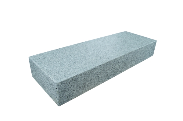 Granit Blockstufe (hellgrau) 15 x 35 x 100 cm, gestockt/rückseite ges.