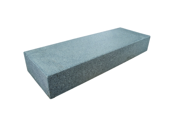Granit Blockstufe (stahlgrau) 15 x 35 x 100 cm, gestockt/köpf+RS ges.