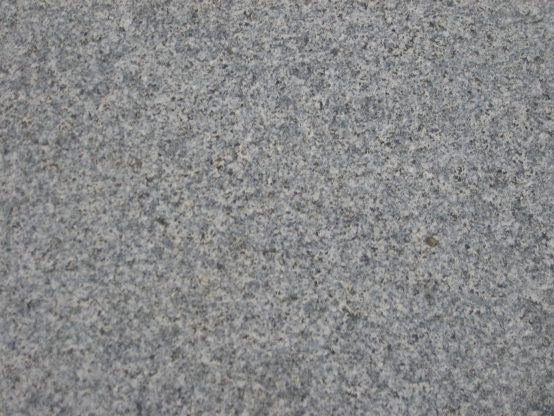 Granit Bodenplatten (stahlgrau) 40x40x3cm, geflammt/gesägte Kanten, G654