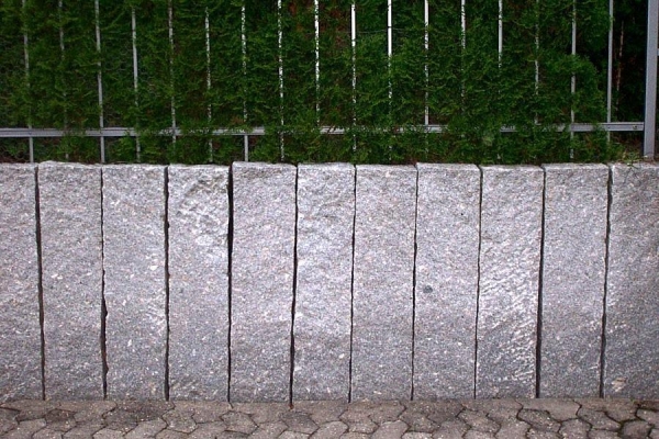 Granit Schwelle (hellgrau) 10 x 25 x 120 cm, gestockt, wie G603