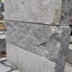 Granit Vormauersteine Porto (hellgrau) * 15x10-12x30-40 cm, gestrahlt/gesp./gesägt