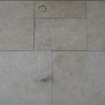 Jura Bodenplatten (beige) 40er-Bahn x 4 cm, OF sandgestr.+gebürstet