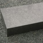 Olivin-Basalt Blockstufe (schwarz) 15 x 35 x 100 cm, geflammt, G684