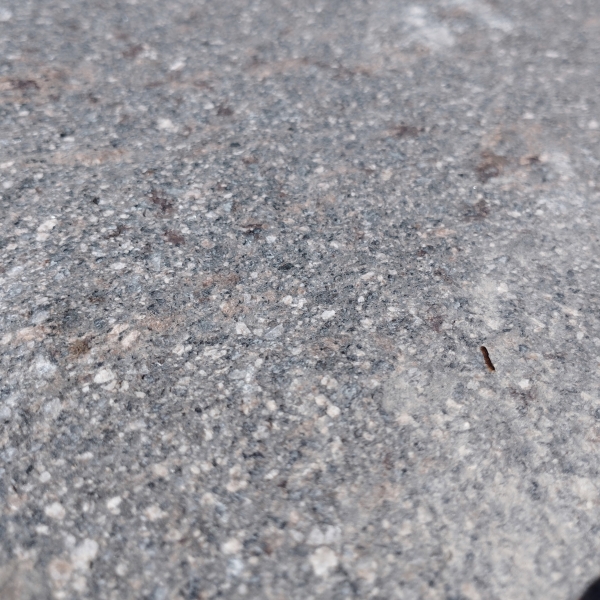 Porphyr Bodenplatten (grau) 40x60 2-5 cm, geägt
