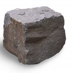 Quader Sandstein (weserrot) ~ 50 x 50 x 50-70 cm, alls. gespalten, a.Pal.