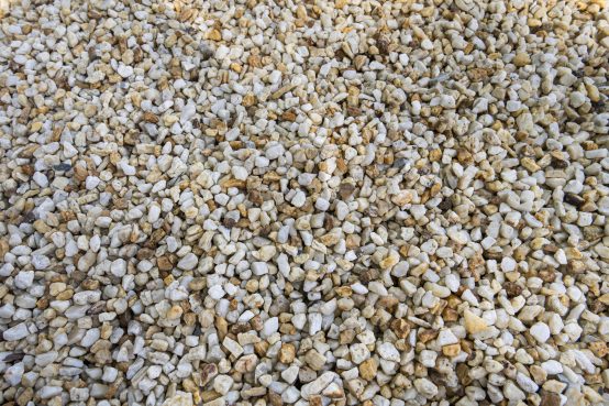 Quarz Körnung (weiß-gelb) 5/8 mm im Big-Bag