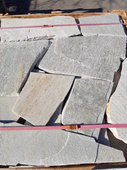Quarzit Ara Polygonalplatten (hellgrün) 2-4 cm, spaltrau (4-8 St./m²)