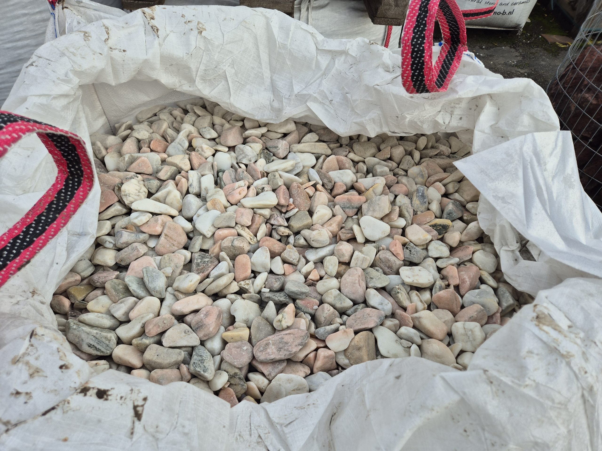 Rosa Portugal 25/40 mm im Big-Bag