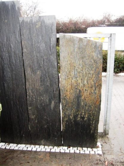 Schiefer-Graphit Stele (schwarz) 200 x 50 x 4-6 cm, Köpfe gesägt